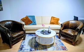 Mo Home24